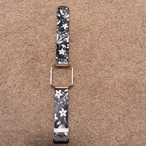 Fit Bit Charge Band. Black White Floral